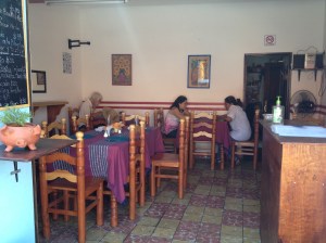 Our simple Comeda restaurant