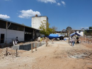 Xa Quixe, the glass factory